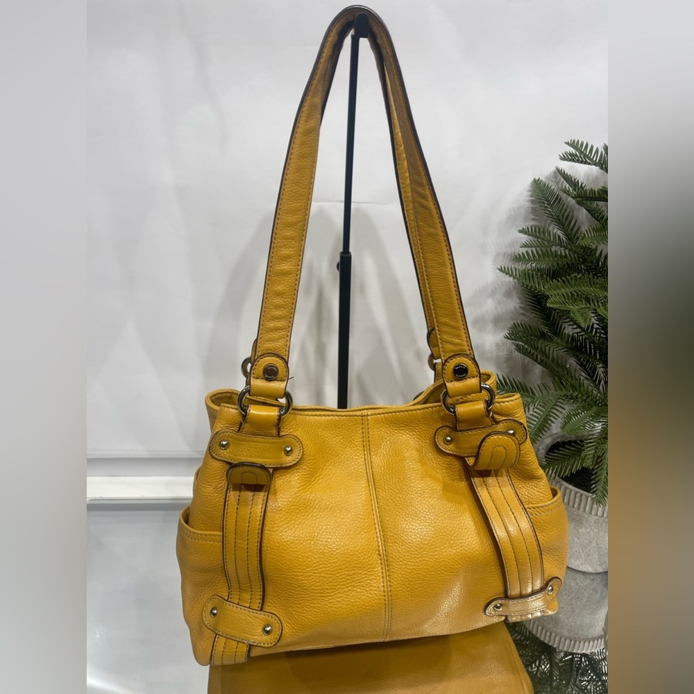 Tignanello Leather Bag - Picture 11 of 12